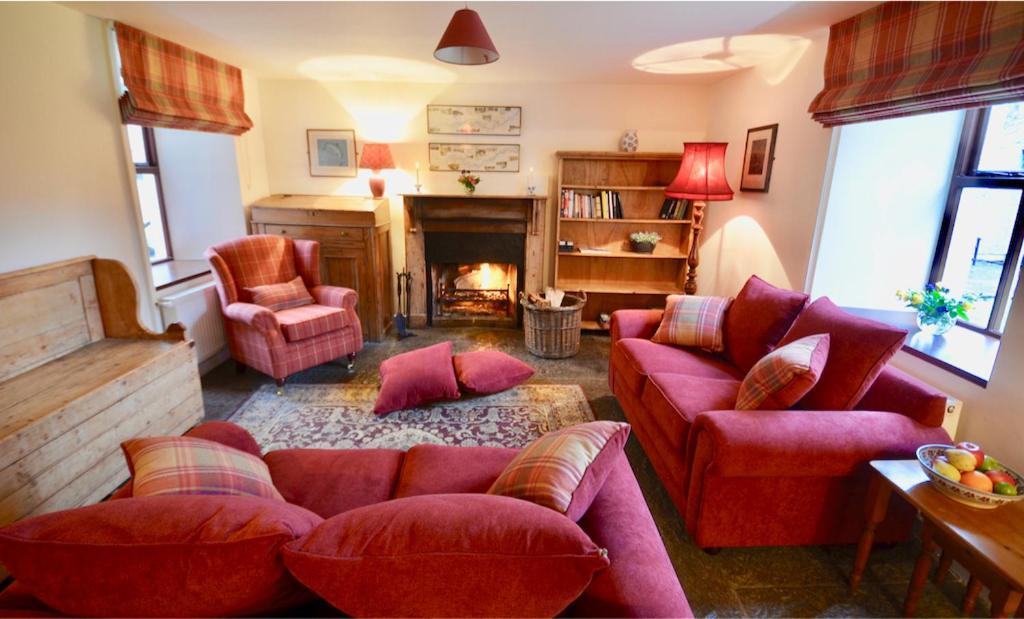 Delphi Lodge Cottages Leenaun Bagian luar foto