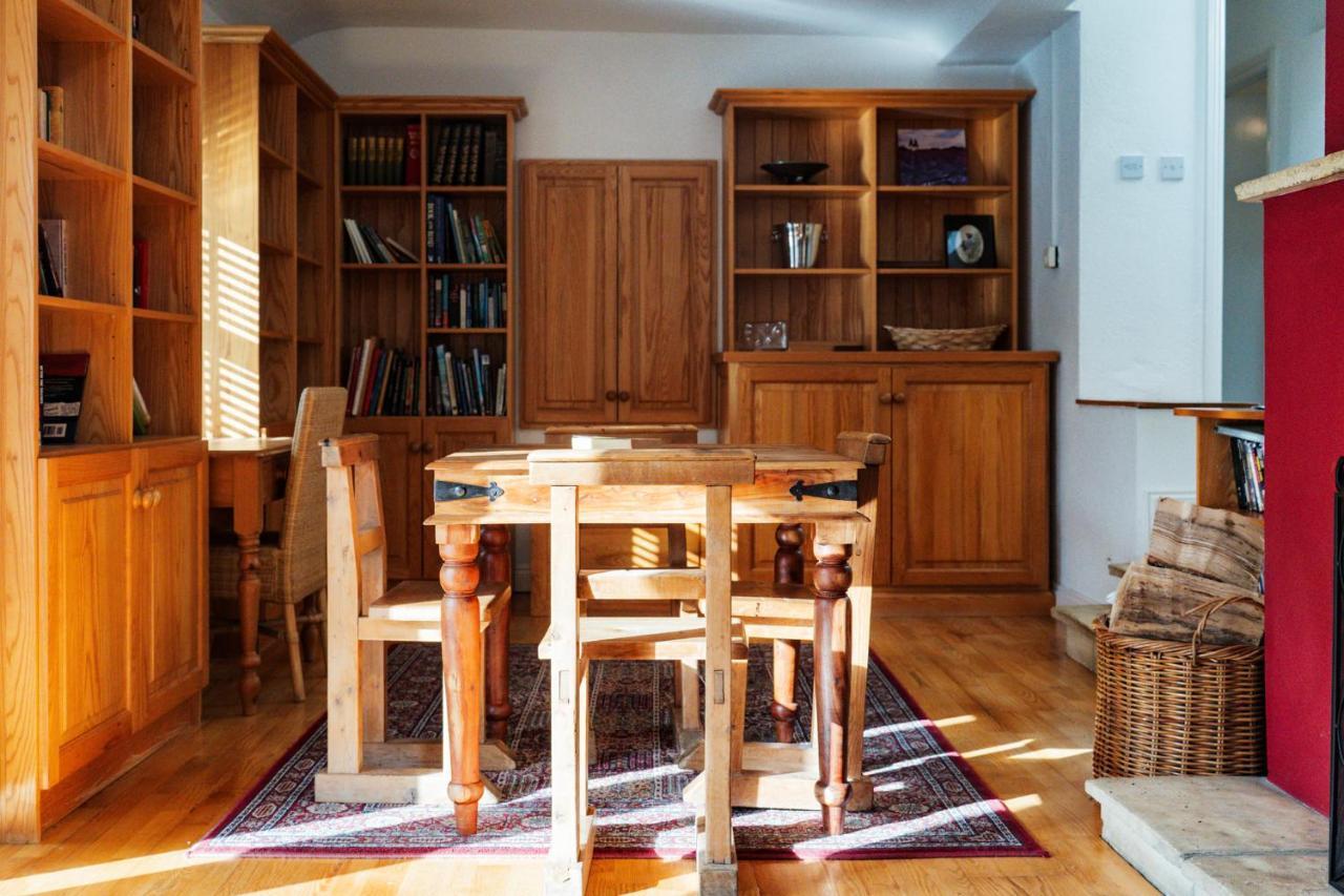 Delphi Lodge Cottages Leenaun Bagian luar foto